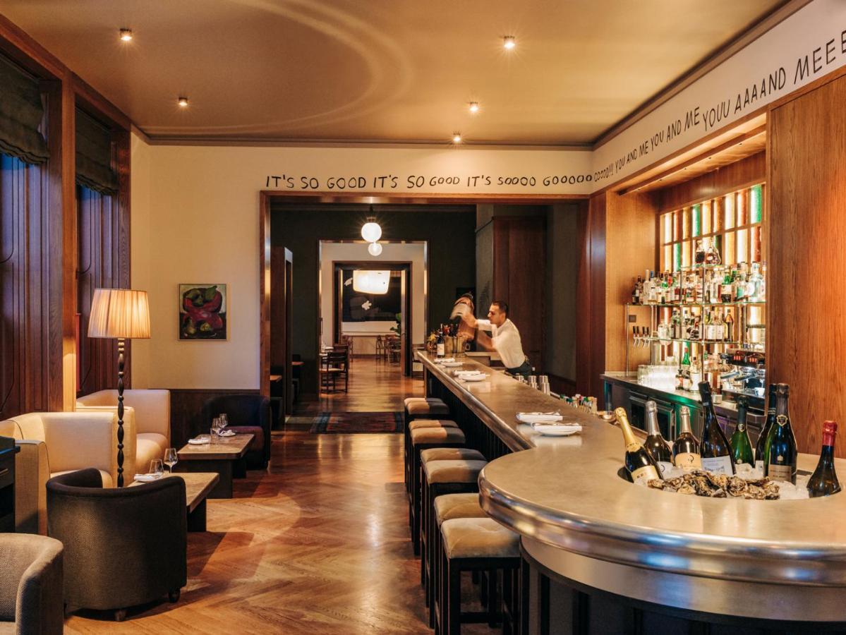 Boutique Hotel Chateau Royal Berlin Exterior photo The bar at the American Bar